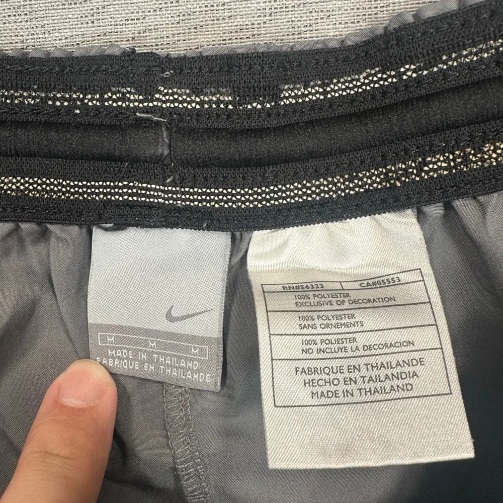 Y2K Nike Training Shorts Mens M Grey Athletic Running Gym Pull-On Elastic Waist